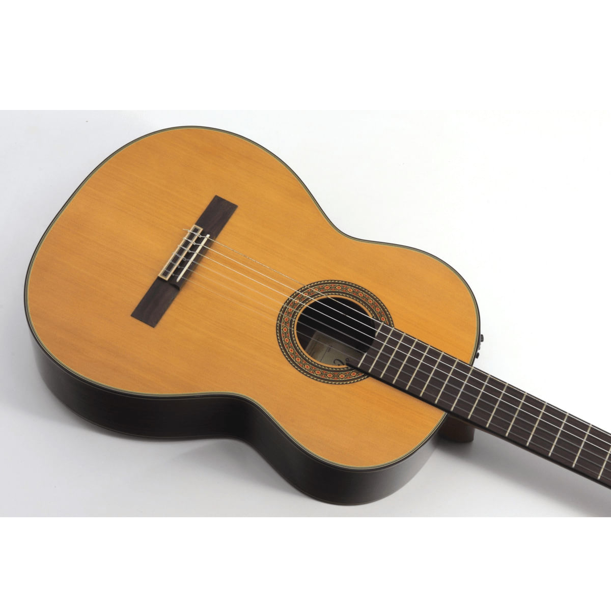 Violao-Eletroacustico-Classico-TC-132S-N-CTP-3C----Takamine-4 Violao-Eletroacustico-Classico-TC-132S-N-CTP-3C----Takamine-4