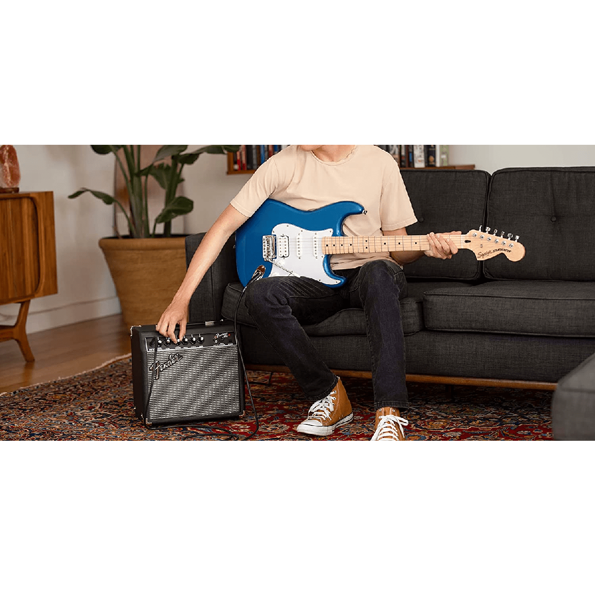 Amplificador-Combo-Para-Guitarra-Frontman-10G---Fender-2 Amplificador-Combo-Para-Guitarra-Frontman-10G---Fender-2