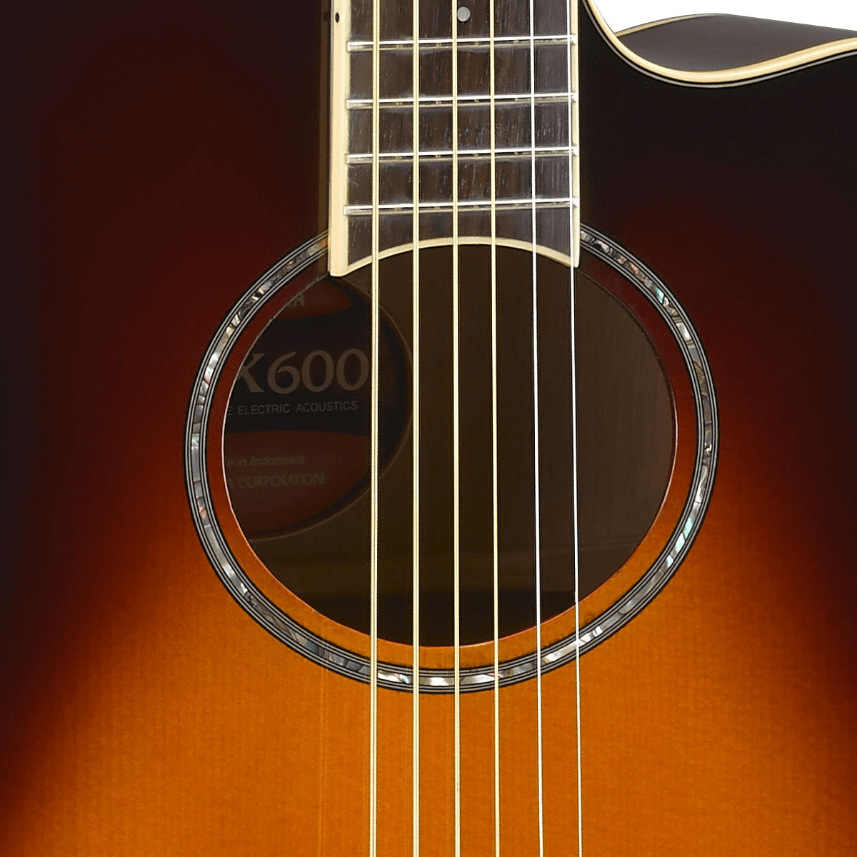 Violao-Eletroacustico-Old-Violin-Sunburst-APX-600-OVS---Yamaha-2