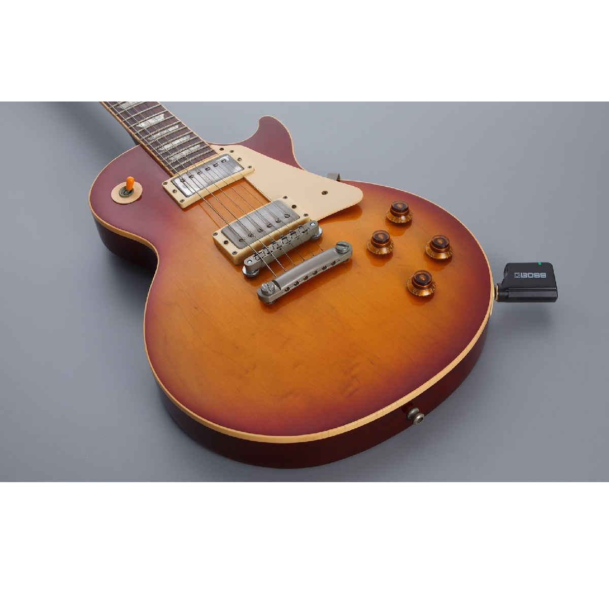 Sistema-Transmissor-e-Receptor-Sem-Fio-Para-Instrumento-WL20L---Boss-1 Sistema-Transmissor-e-Receptor-Sem-Fio-Para-Instrumento-WL20L---Boss-1